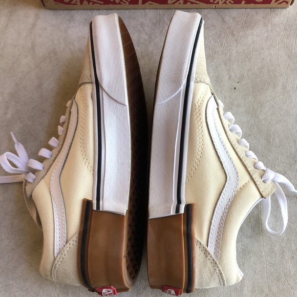 Vans Old Skool Gum Block Classic White Canvas Suede Shoes Size Women 6 Men 4.5 - Picture 4 of 10
